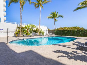 335 Ocean Dr