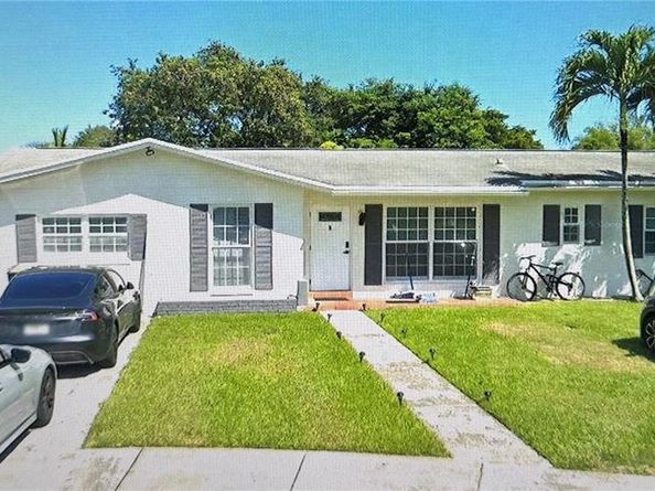 18531 SW 92nd Ct, Cutler Bay FL 33157