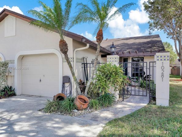 10281 SW 137th Pl, Miami FL 33186