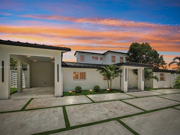 2001 SW 23rd Ave, Fort Lauderdale FL 33312