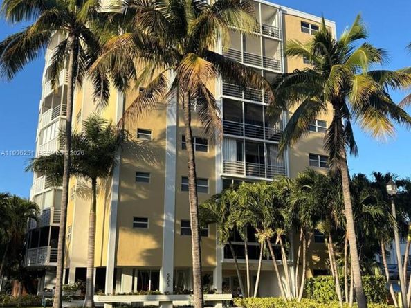 555 Crandon Blvd 43, Key Biscayne FL 33149