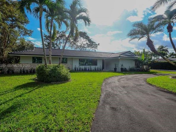 7700 SW 168th Ter, Palmetto Bay FL 33157