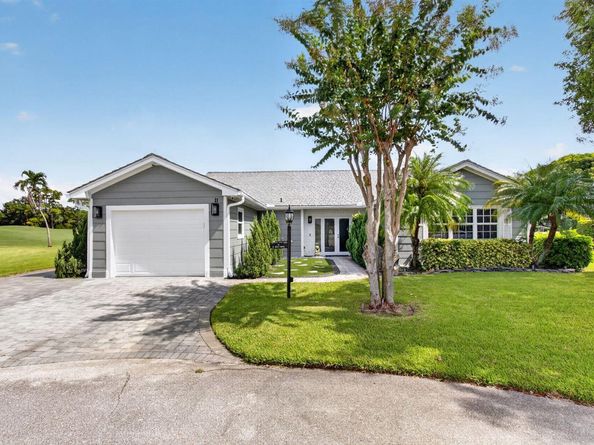 11 Holly, Boynton Beach FL 33436