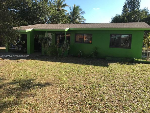 10721 NW 22nd Ct, Miami FL 33167