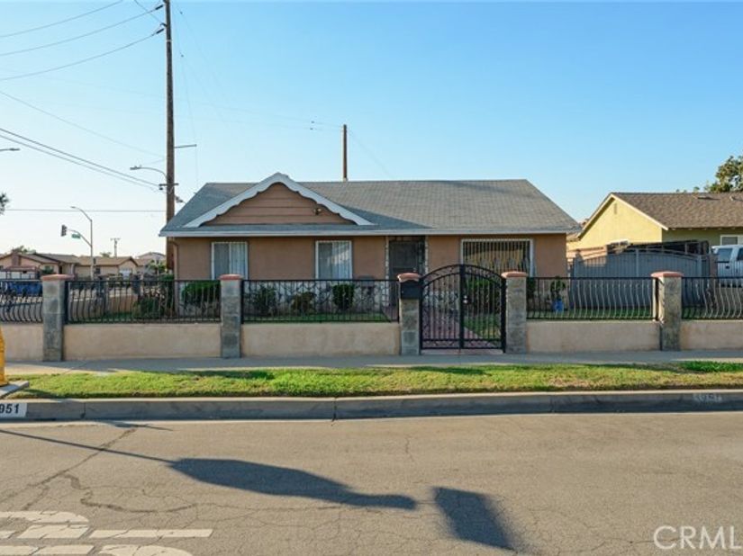 1951 S Shadydale, West Covina CA 91790