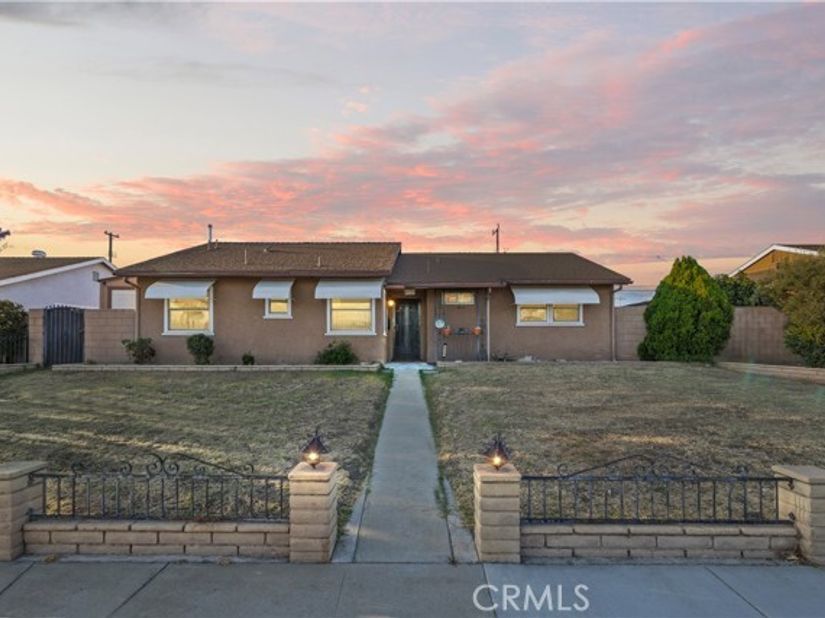 4770 San Bernardino, Montclair CA 91763