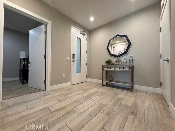 3025 Byron Street 201, San Diego CA 92106