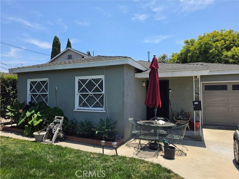 1020 W 220th, Torrance CA 90502