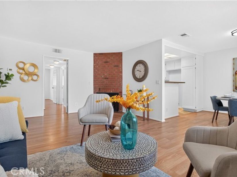 7605 Jordan Ave 14, Canoga Park (los Angeles) CA 91304