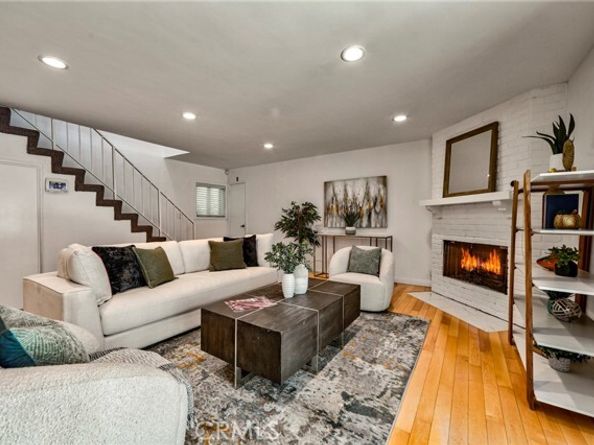 11100 Acama Street 16, Studio City (los Angeles) CA 91602