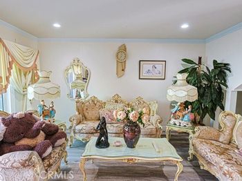 11077 Robinson