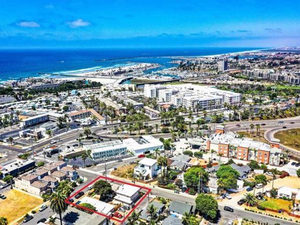 718 N Freeman Street, Oceanside CA 92054