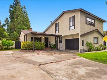946 S Mccloud