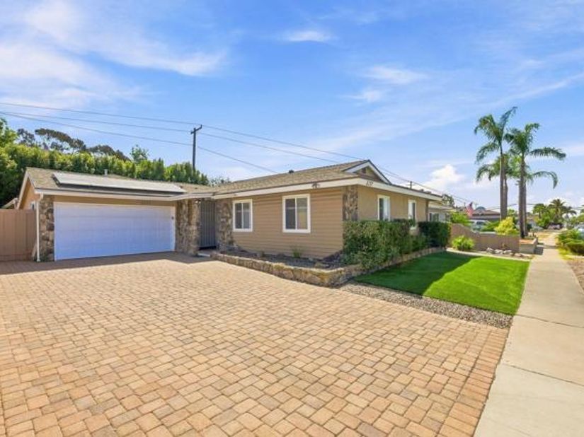 3727 Budd Street, San Diego CA 92111