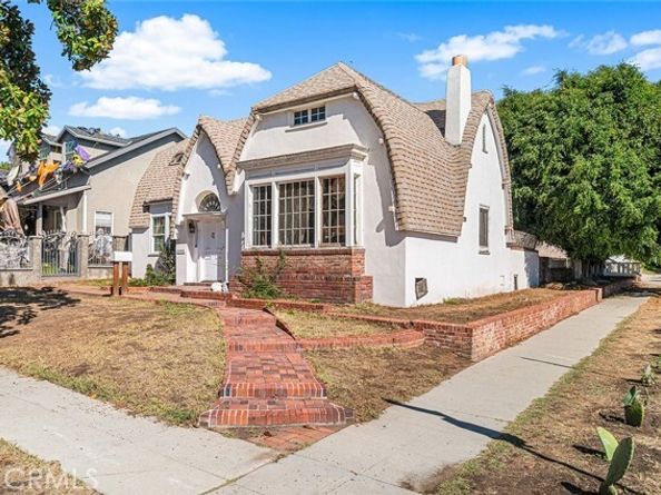 2000 N New Hampshire, Los Angeles CA 90027