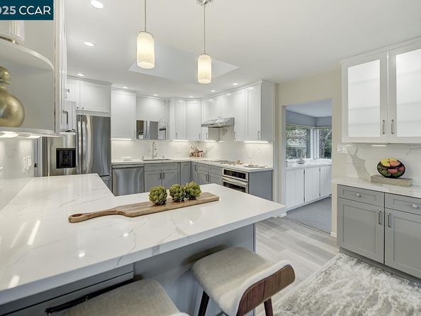 2900 Tice Creek Dr 1 & 3, Walnut Creek CA 94595