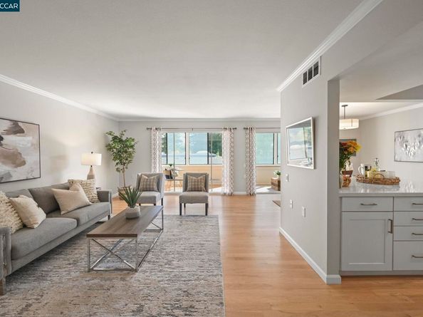 2000 Golden Rain Road 4, Walnut Creek CA 94595