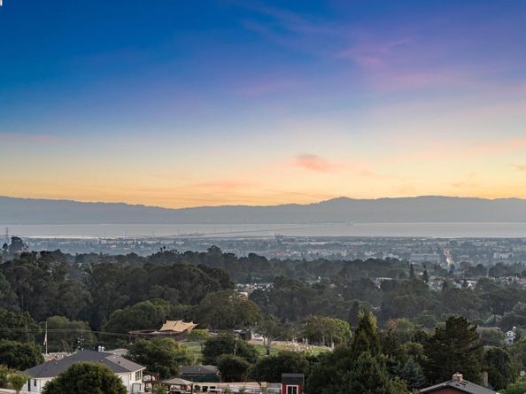 3606 Sarita St, Hayward CA 94542