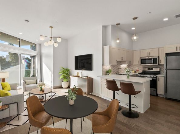 410 Webster St 1, Oakland CA 94607