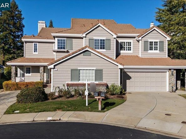 57 Karkin Pl, Clayton CA 94517