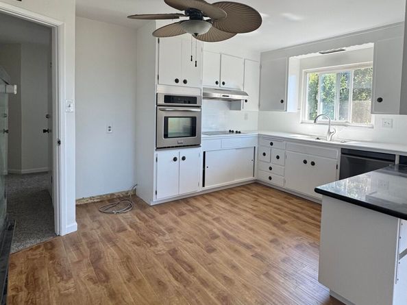 8491 Ney Ave, Oakland CA 94605