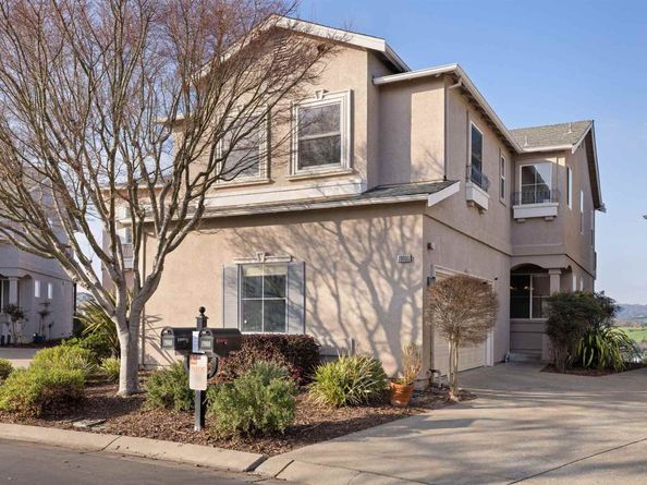 19800 John Dr, Castro Valley CA 94546