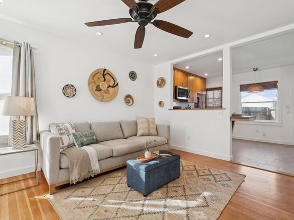137 Collins St, Richmond CA 94801