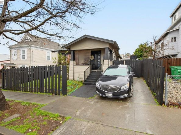 2724 E 22nd St, Oakland CA 94601