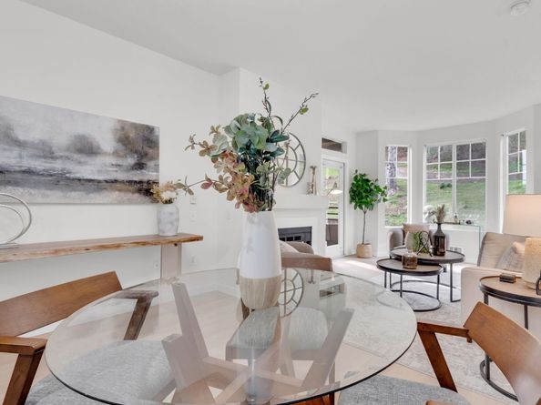 320 Caldecott 116, Oakland CA 94618