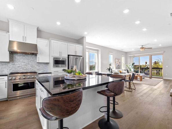 1597 Hidden Creek Ln, Milpitas CA 95035