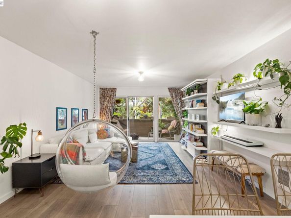 955 Shorepoint Ct 100, Alameda CA 94501