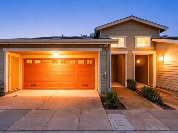 6299 Rocky Point Ct, Oakland CA 94605