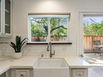 90 Laurel Dr