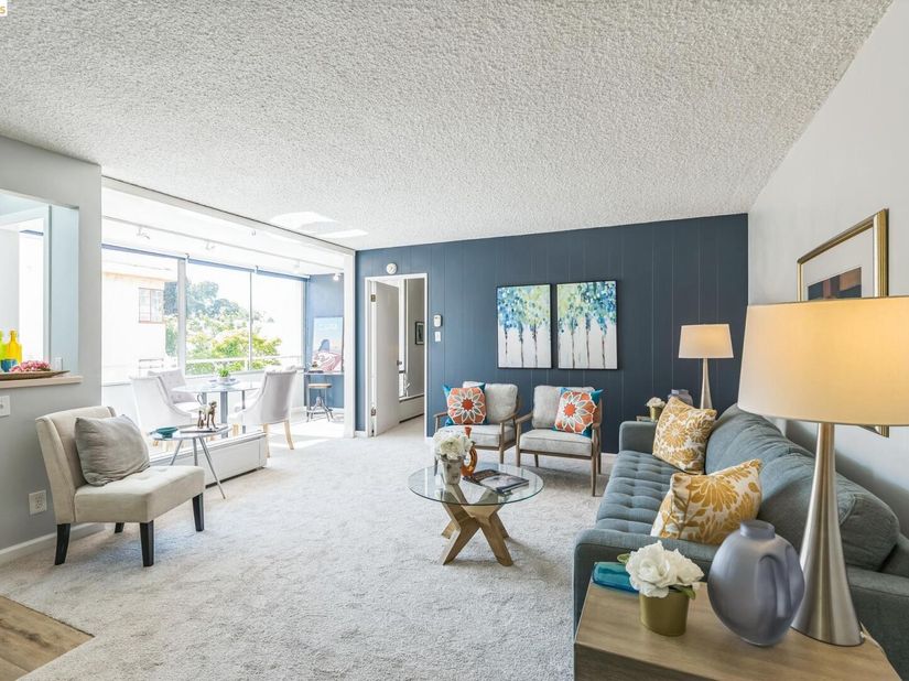 2550 Dana St 2F, Berkeley CA 94704