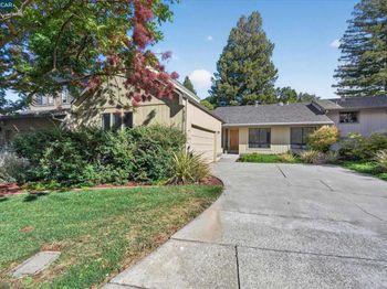 3113 Lippizaner Ln