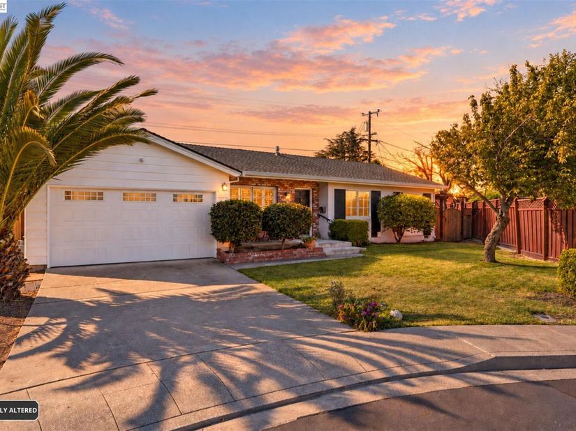 8420 Cavalier Ct, Dublin CA 94568