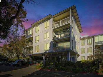 2 Admiral Drive
