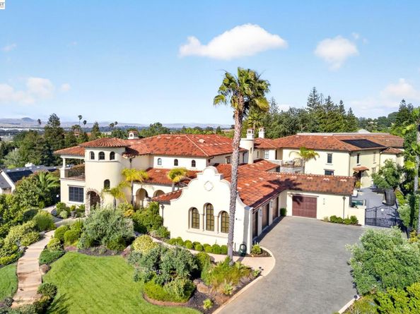 2751 Crellin RD, Pleasanton CA 94566