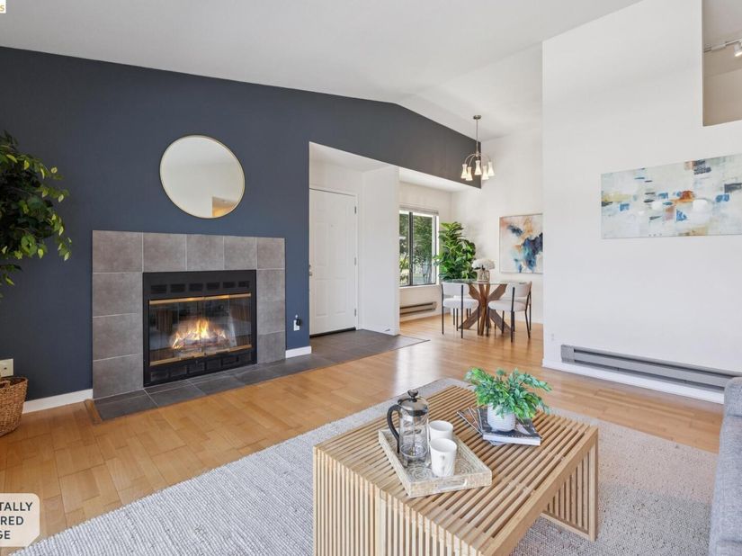 6 Schooner Ct, Richmond CA 94804