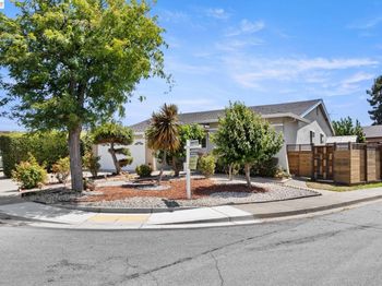 3207 Defoe Ct.