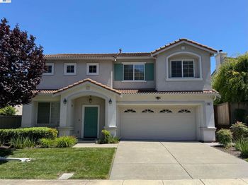852 Meadow View Dr