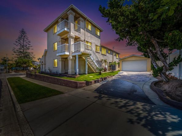 1622 Pegasus St, Newport Beach CA 92660