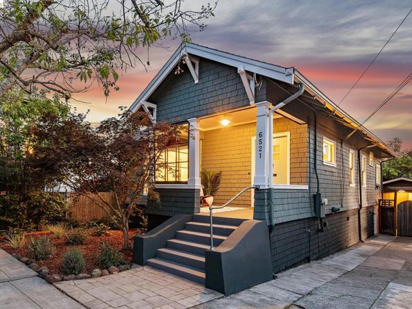 6521 Dover St, Berkeley CA 94703
