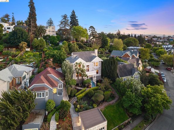 3756 Balfour Ave, Oakland CA 94610