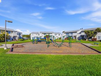 4336 Planet Cir
