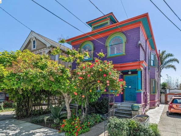 821 32nd, Oakland CA 94608