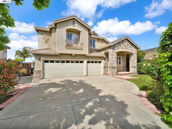 11 Meadows Ct, Fremont CA 94539