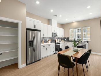 28928 Parkridge Loop