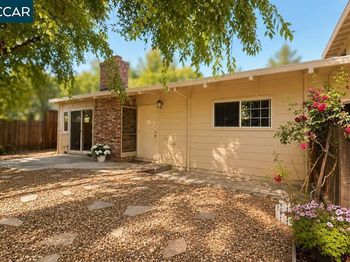 1594 Morgan Ln.