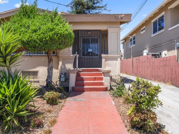 1439 92nd Ave., Oakland CA 94603